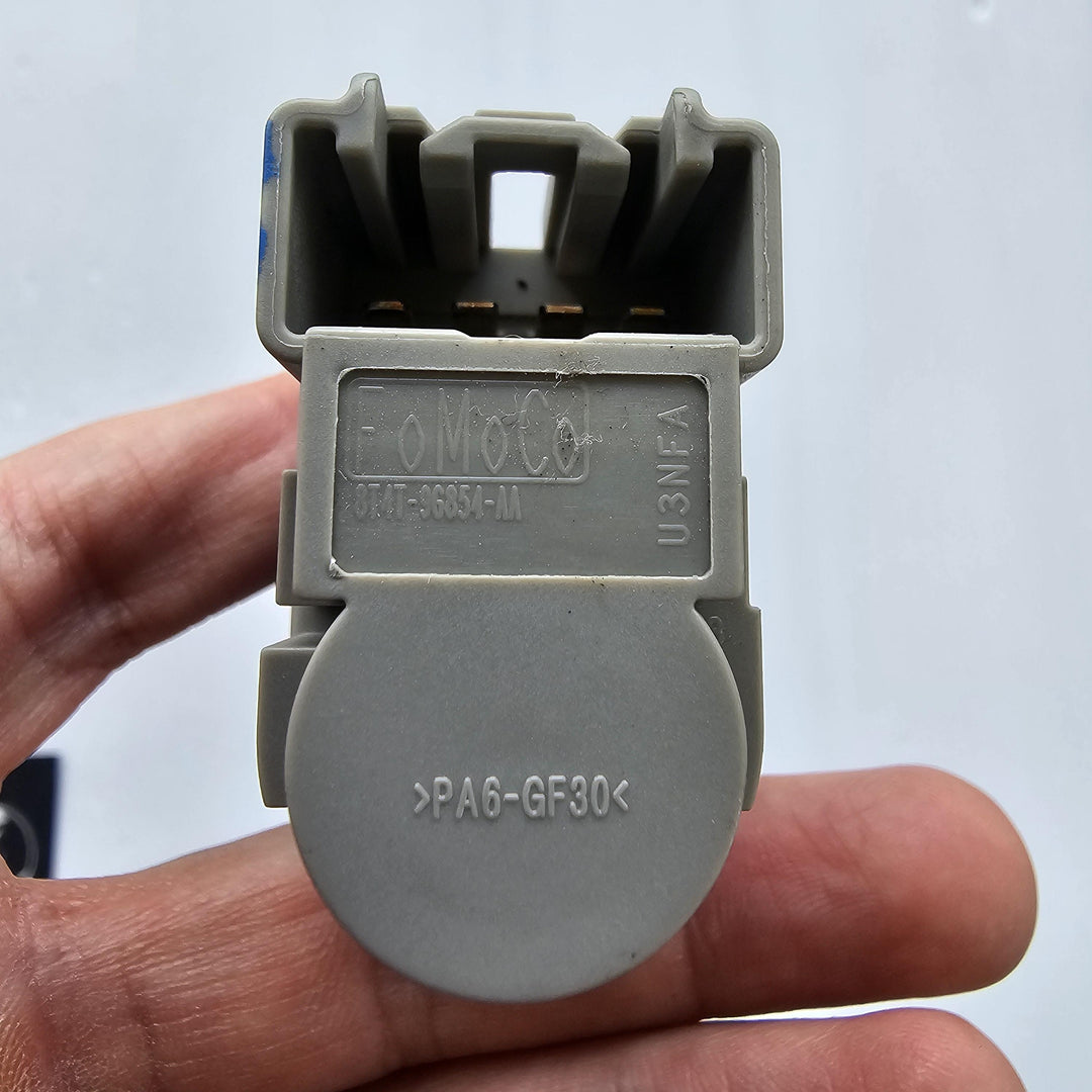 2011 -
  2022
  Ford
  Ranger
  XLS
  Brake Light Switch
  8T4T96854AA