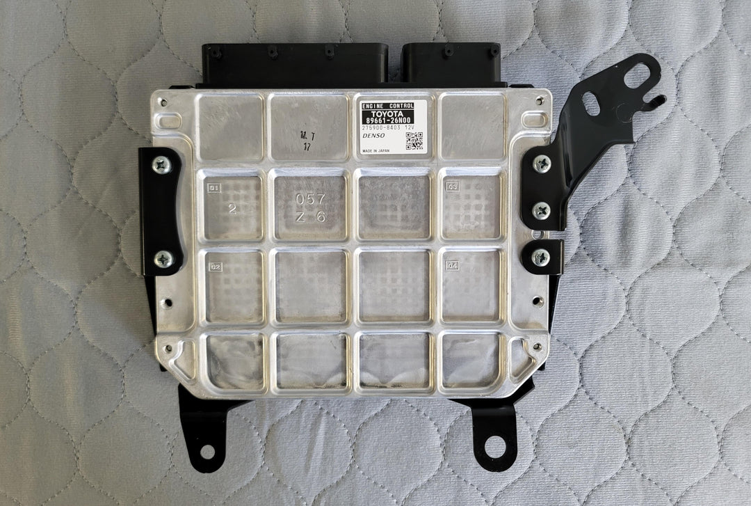 2006 -
  2019
  Toyota
  Hiace
  LWB Crew Van
  ECU
  8966126N00