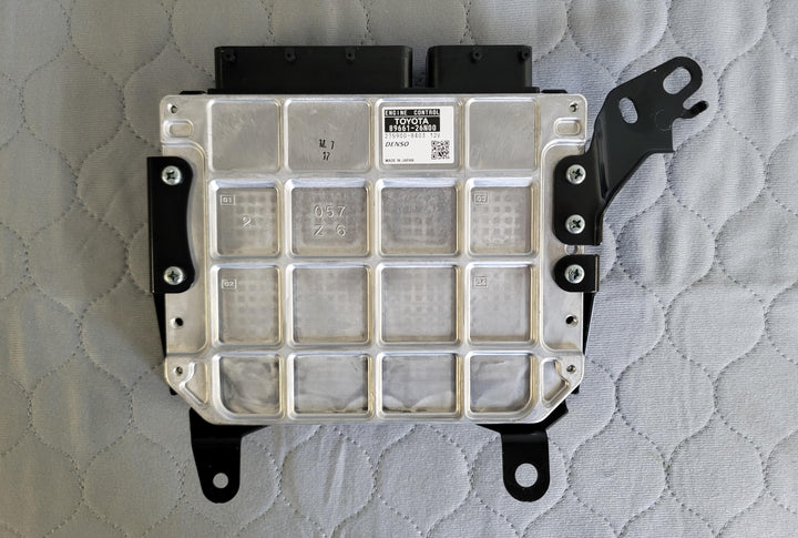 2006 -
  2019
  Toyota
  Hiace
  LWB Crew Van
  ECU
  8966126N00