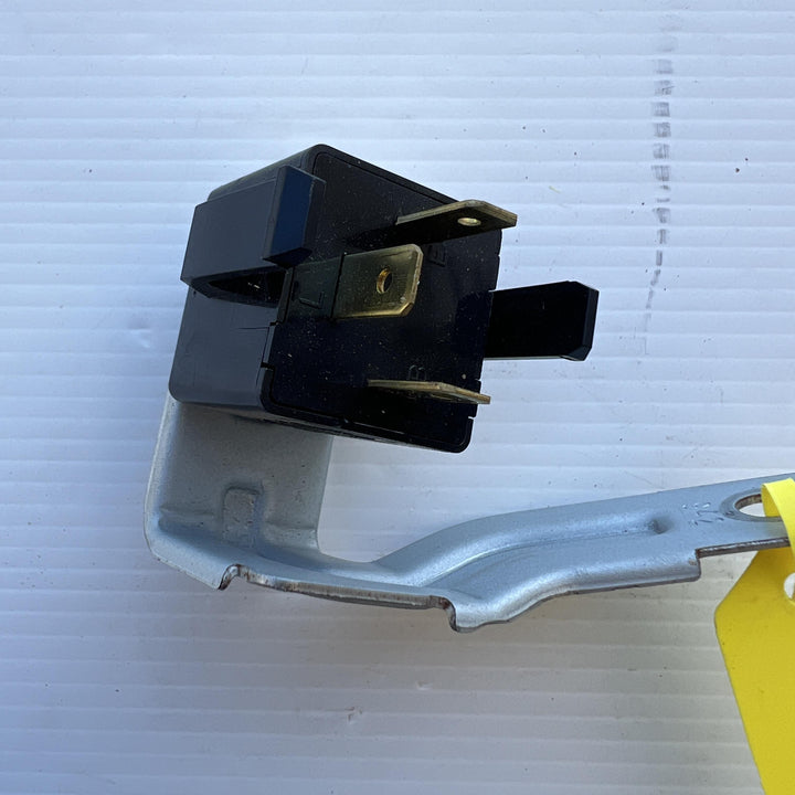 2007 -
  2021
  Hyundai
  iLoad
  Cargo
  Flasher/Hazard Relay
  955504H900