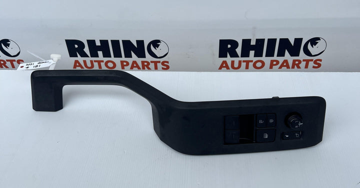 2021 Toyota Hiace VI H300 GDH300 - Master Power Window Switch PN: 8404026010