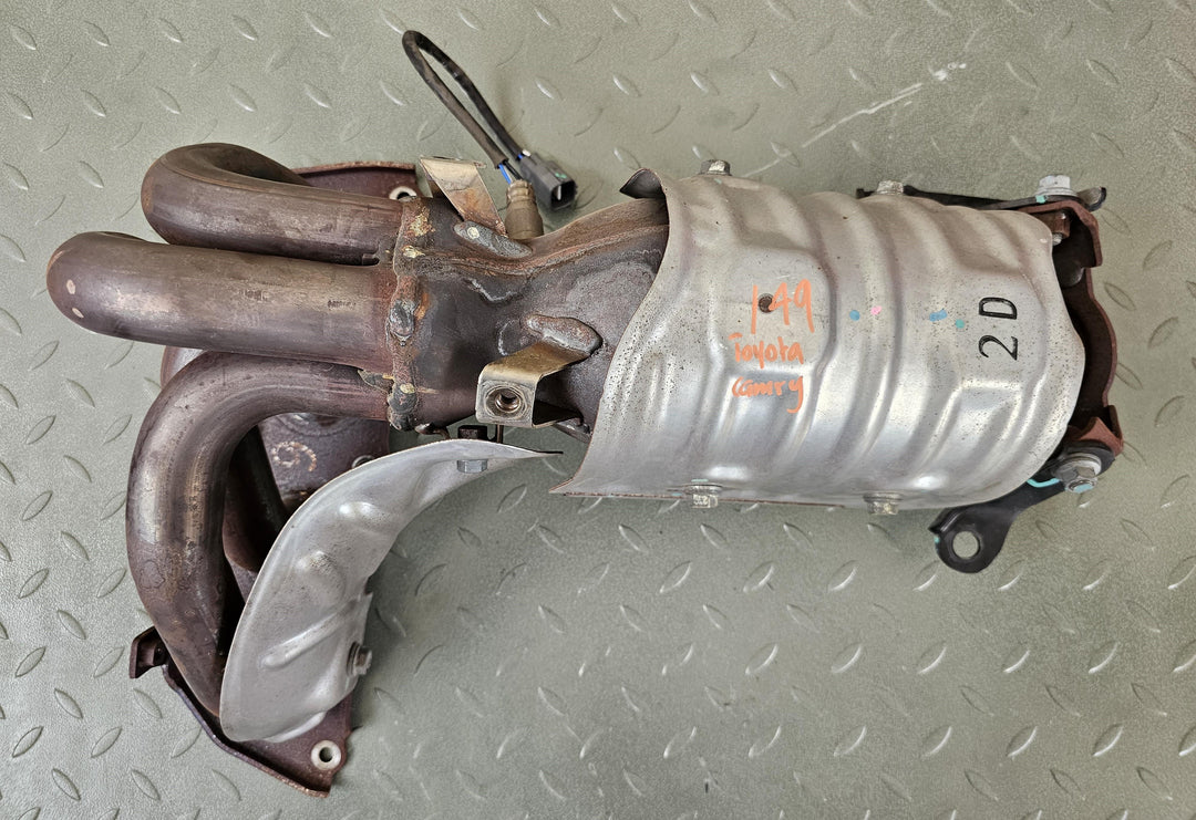 2016 Toyota Camry XV50 - Catalytic Converter PN: V120