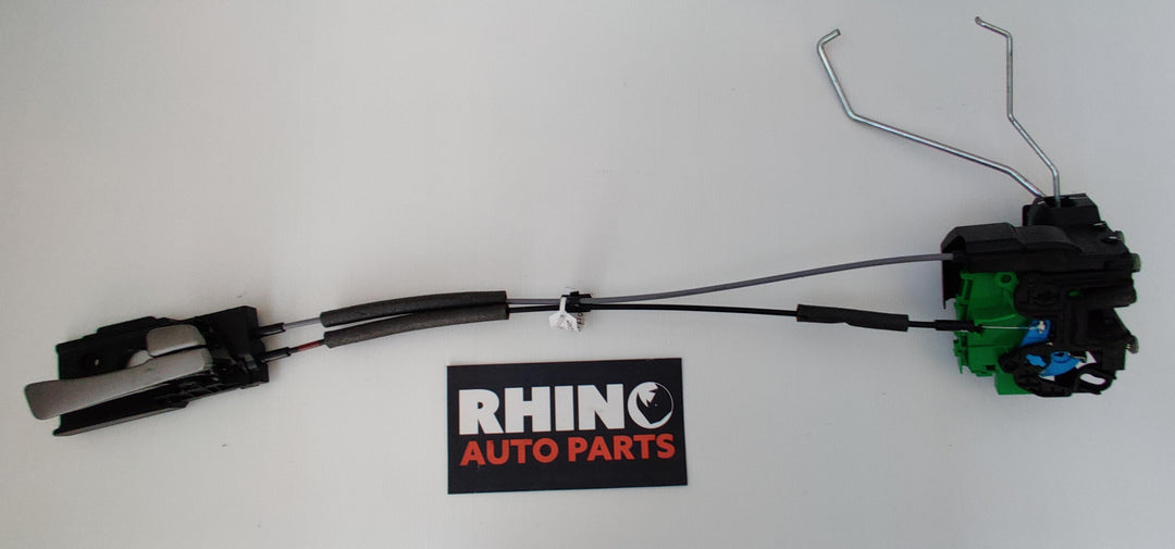 2017 Hyundai Accent RB - Right Front Door Lock Actuator