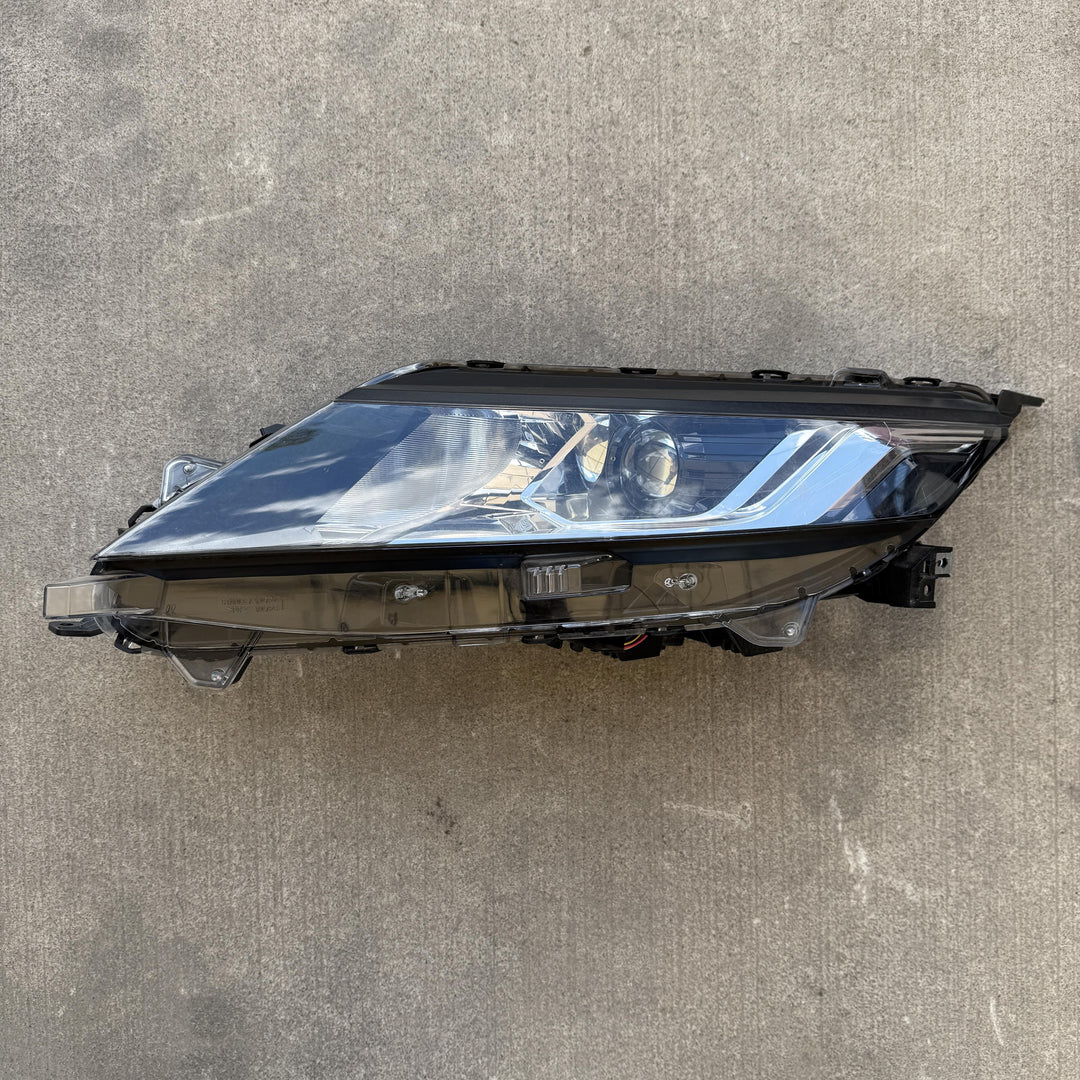 2018-2023 Mitsubishi Triton KL KL1 - Left Headlight