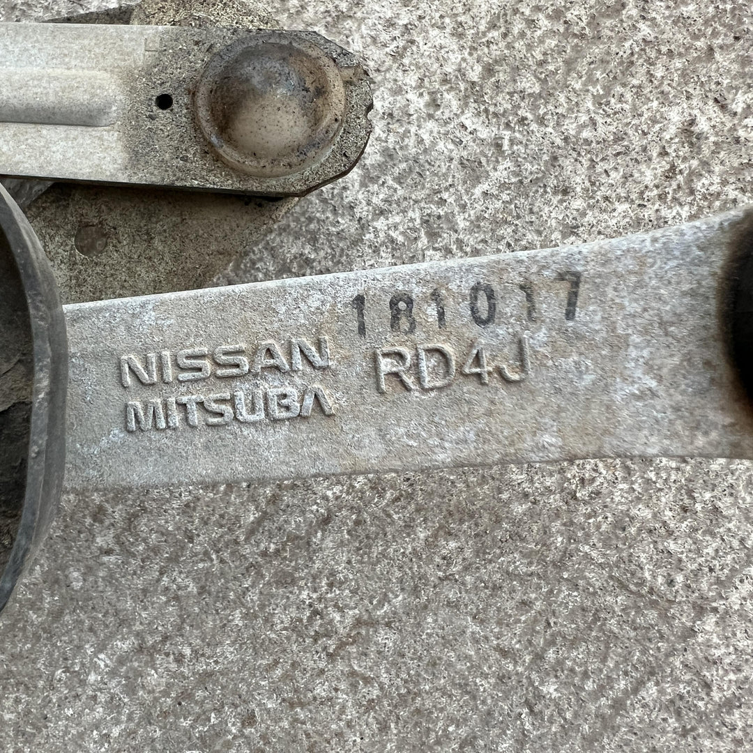 2018 Nissan Navara D23 - Wiper Motor PN: 8820C058A