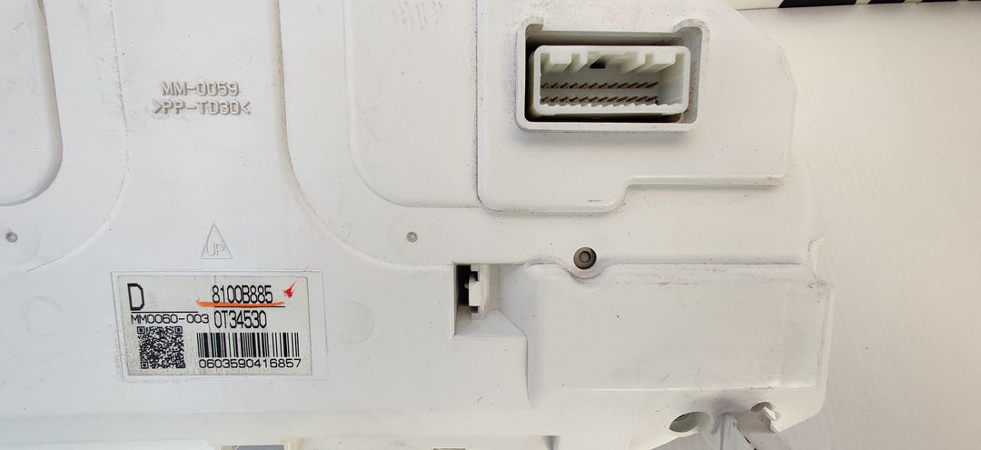 2014 Mitsubishi Outlander III ZK - Instrument Cluster PN: 8100B885