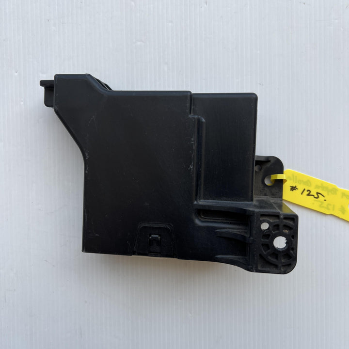 2007 -
  2013
  Toyota
  Corolla
  
  A/C Amplifier
  1776002723