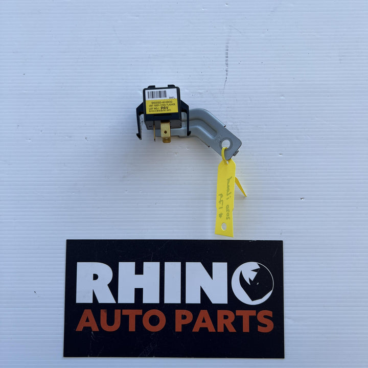 2007 -
  2021
  Hyundai
  iLoad
  Cargo
  Flasher/Hazard Relay
  955504H900