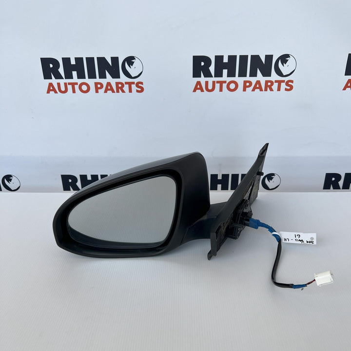 2019 Toyota Yaris - Left Door Mirror PN: 027487