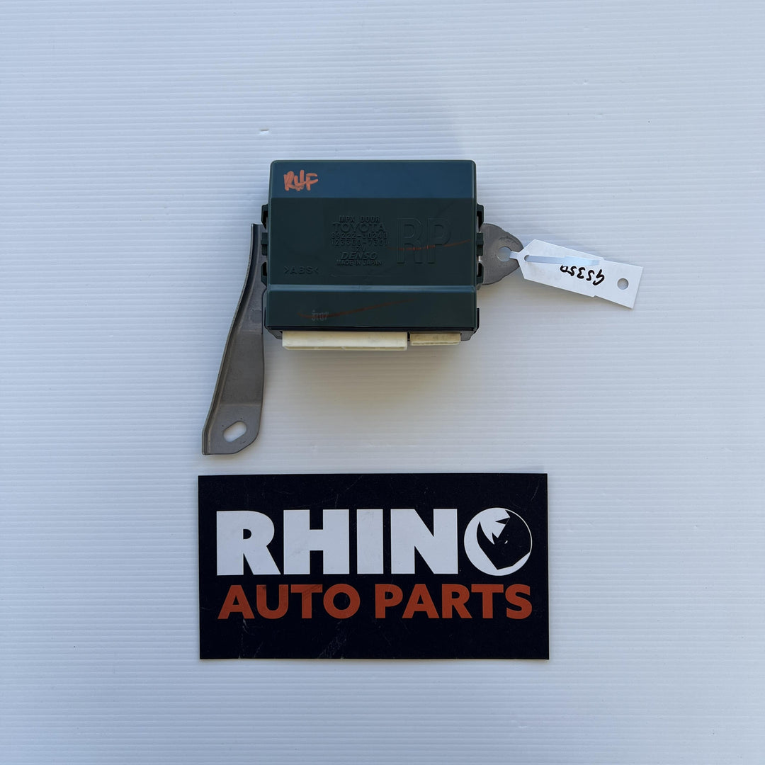 2020 Lexus GS350 GRL12R - Door Control Module