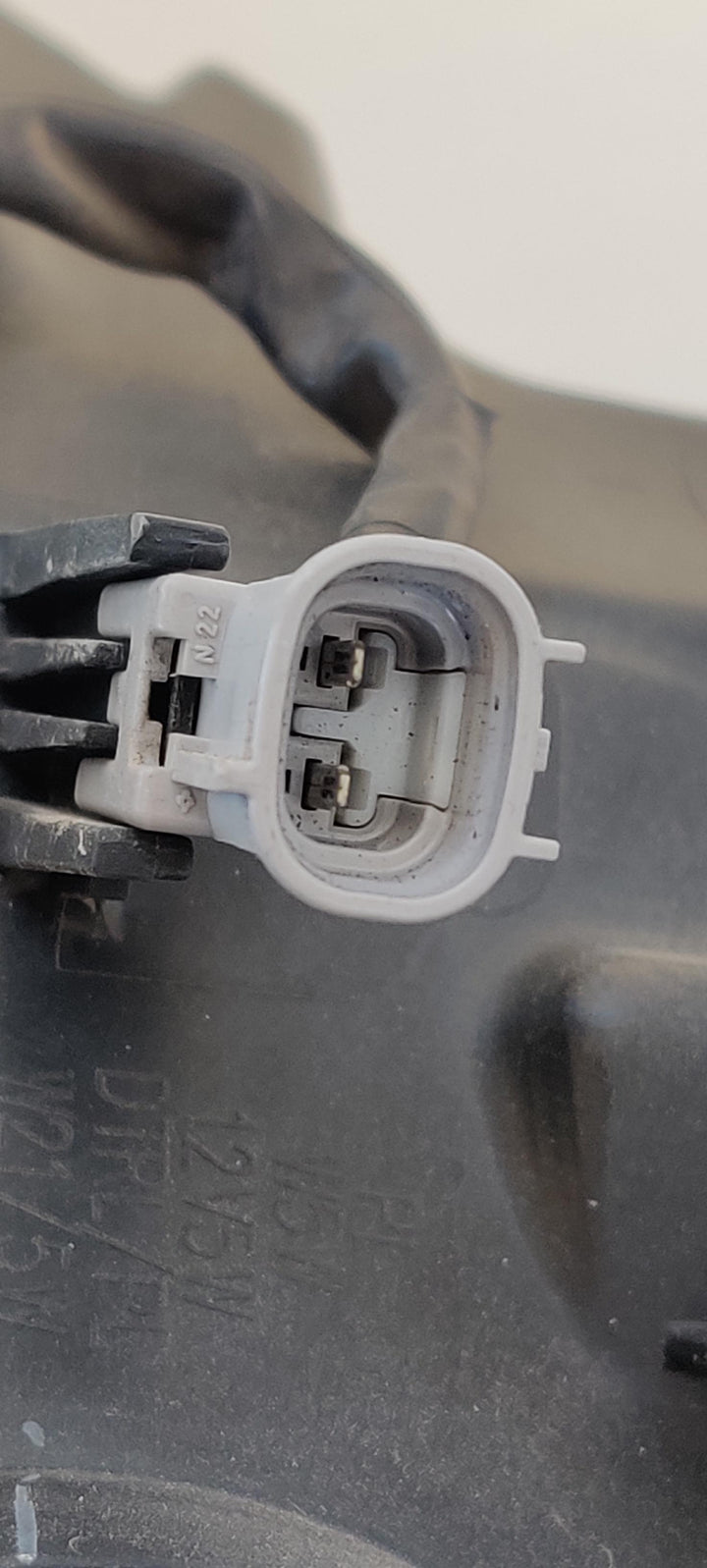 2014 Mazda BT-50 - Right Headlight