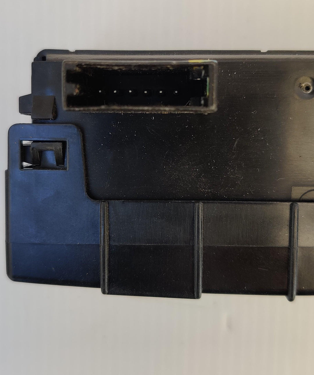 2011 -
  2022
  Ford
  Ranger
  XLT
  Central Locking Module
  EB3T18D816CF