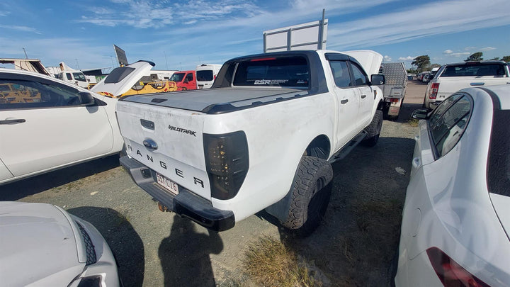 2014 Ford Ranger PXI MEF5 - Bonnet Hinges Pair
