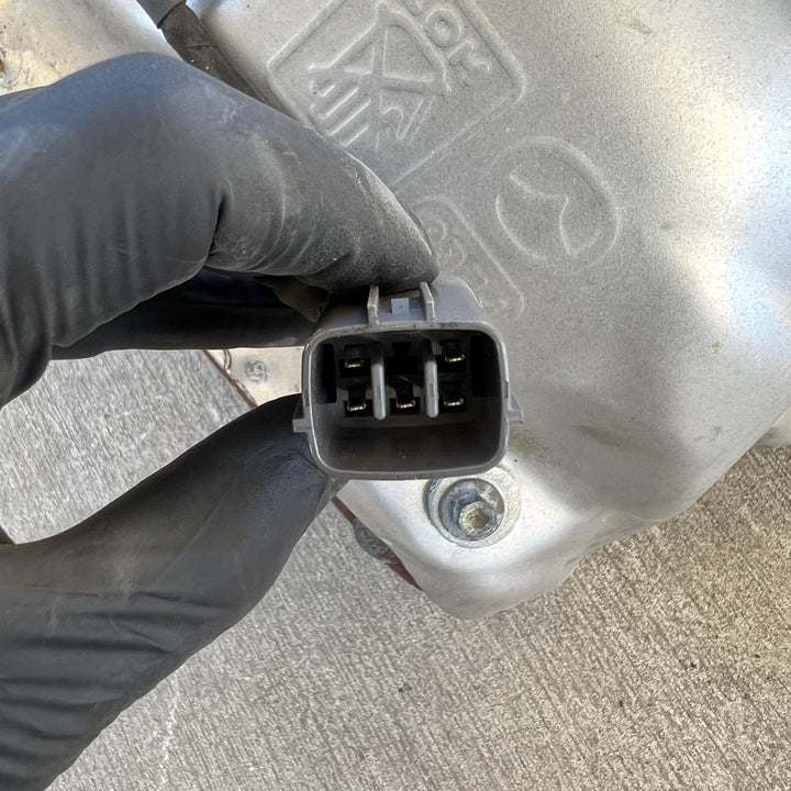 2021 Mazda CX-3 - Manifold