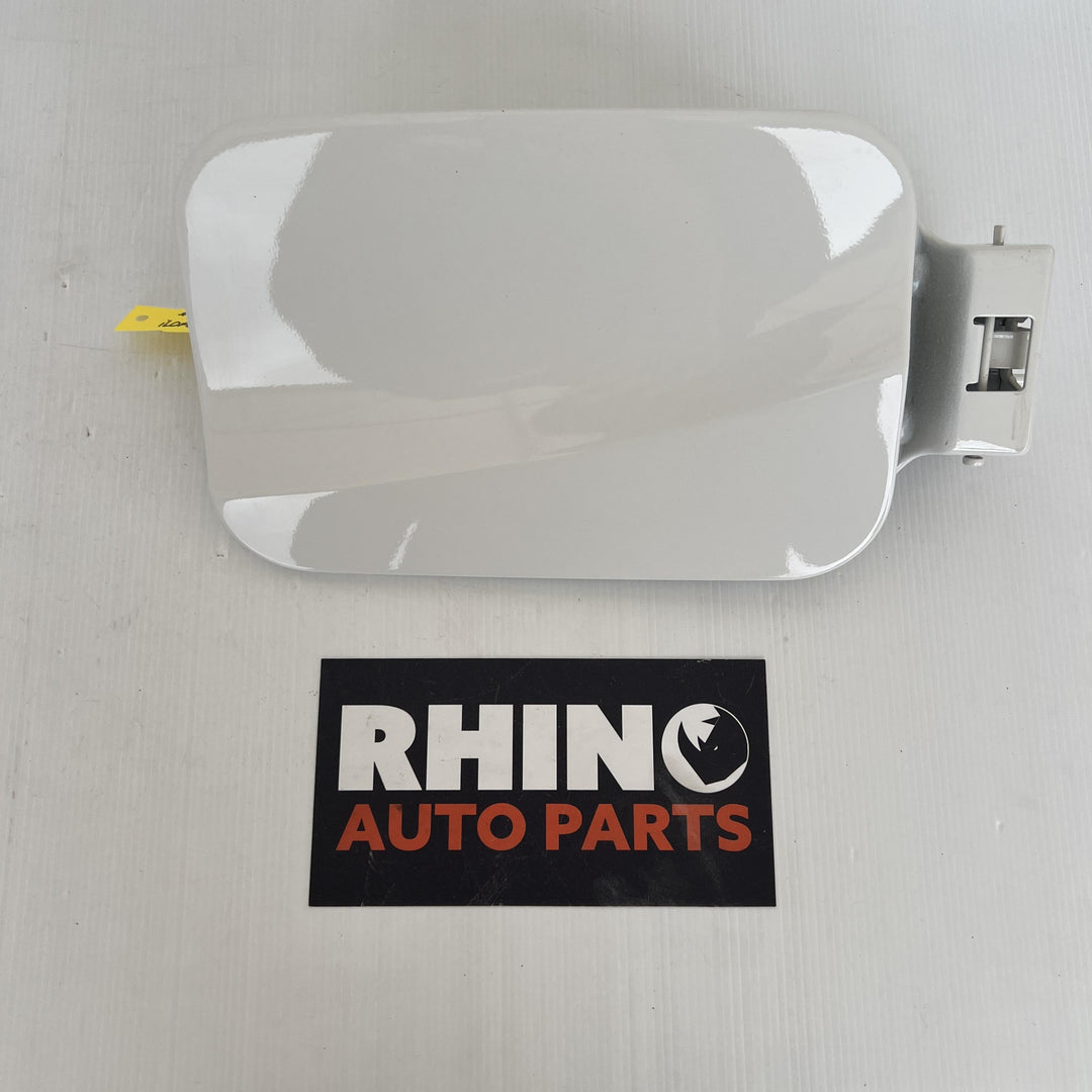 2018 Hyundai iLoad TQ - Fuel Filler Door PN: 31038M6900