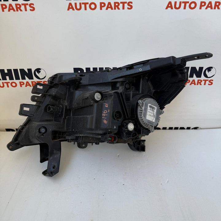 2015-2020 Nissan Navara - Right Headlight