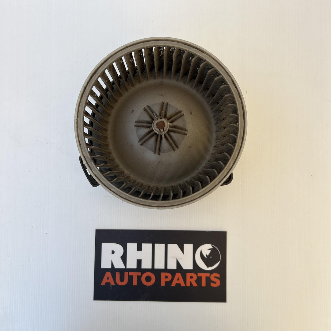 2000 Toyota Land Cruiser Prado - Heater Fan Motor
