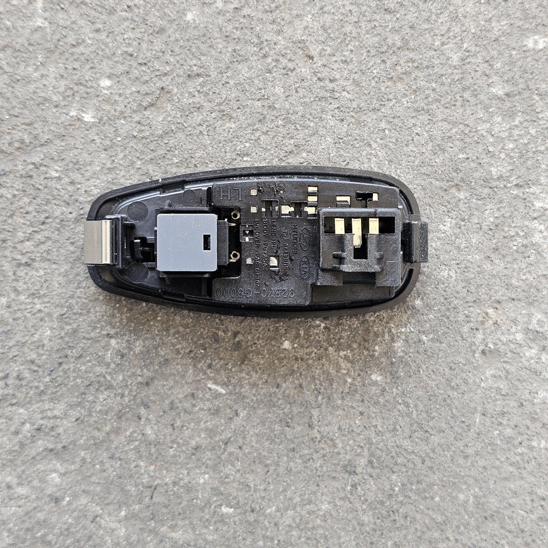 2023 Hyundai i30 - Interior Light PN: 92870G3000