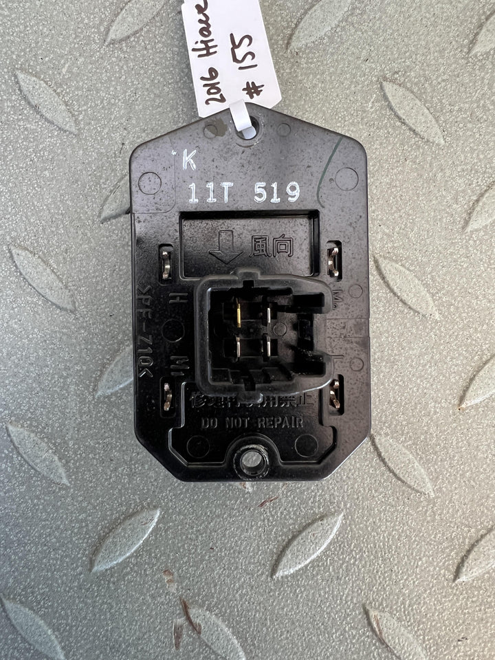 2016 Toyota Hiace V H200 - Fan Speed Resistor