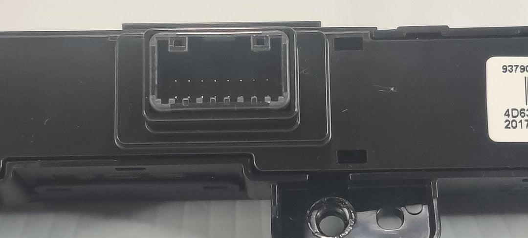 2016 -
  2023
  Kia
  Rio
  S
  Seat Belt Reminder
  93790H9200