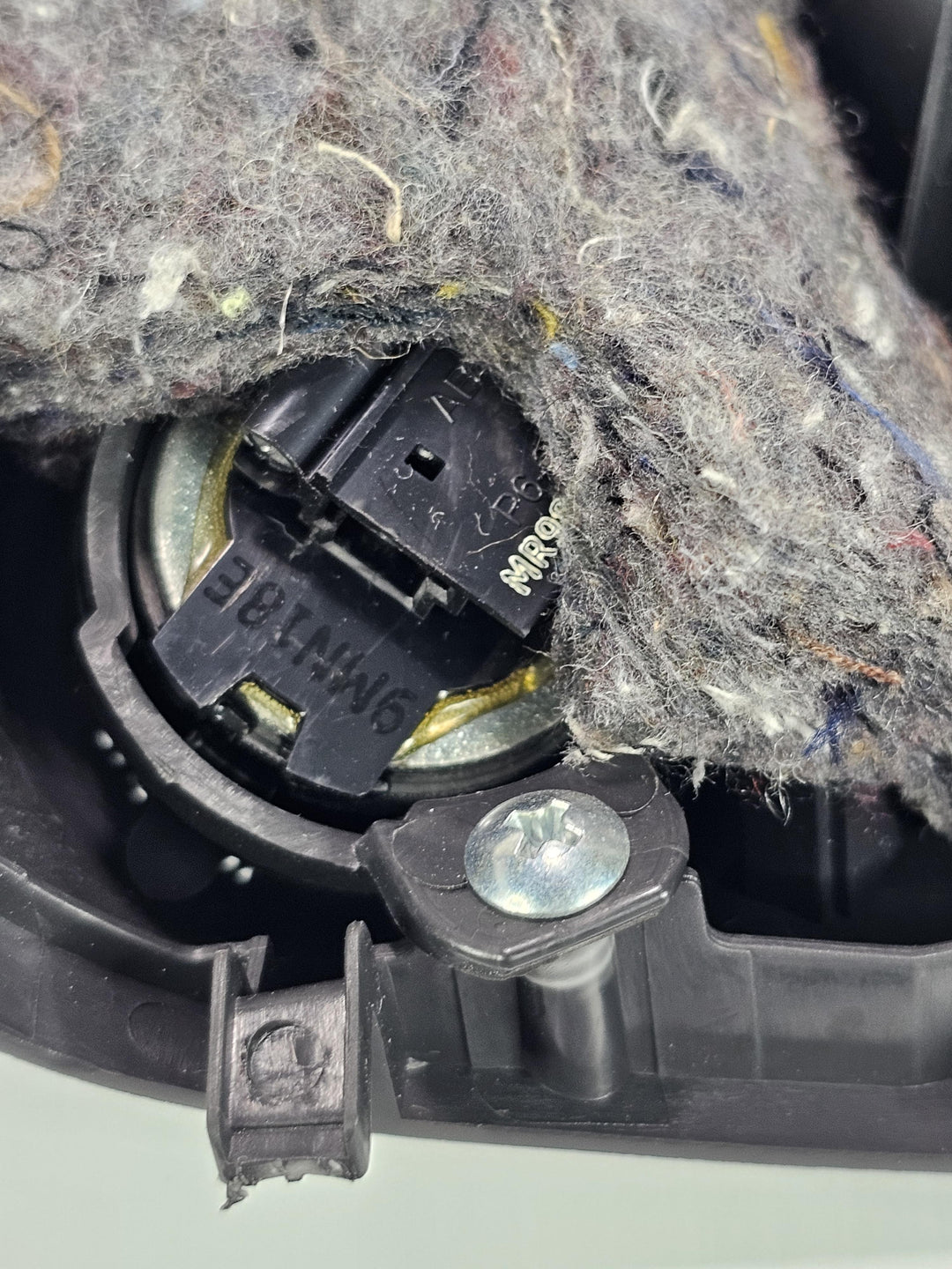 Speakers - 2020 Mitsubishi Outlander III ZL Black Edition