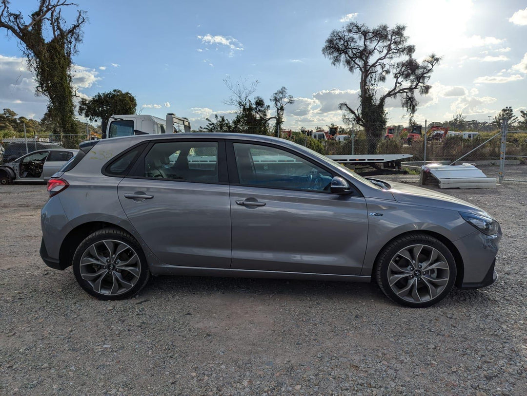 -
  
  Hyundai
  i30
  N
  Engine
  G4FJ