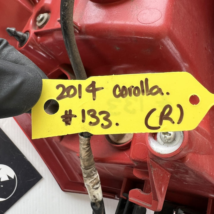2012 -
  2015
  Toyota
  Corolla
  Ascent
  Right Taillight