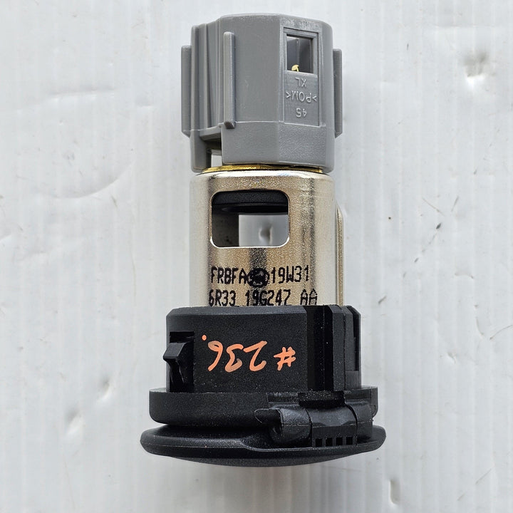 2011 -
  2022
  Ford
  Ranger
  XLS
  12V Power Socket
  6R3319G247AA