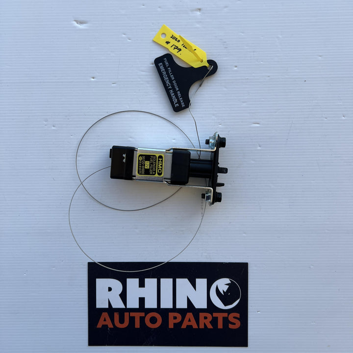 2007 -
  2021
  Hyundai
  iLoad
  Cargo
  Solenoid A Fuel Filler
  957204H000
