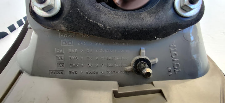 2007 IS GSE20R - Right Taillight