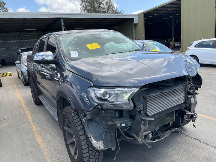 2019 Ford Ranger PX3 - Right Door Mirror