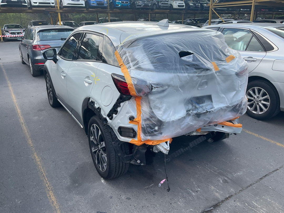 2021 Mazda CX-3 - Manifold