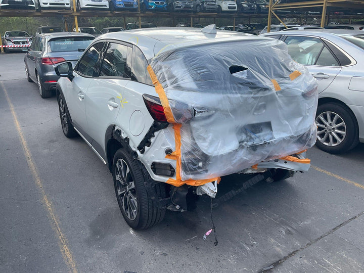2021 Mazda CX-3 - Manifold