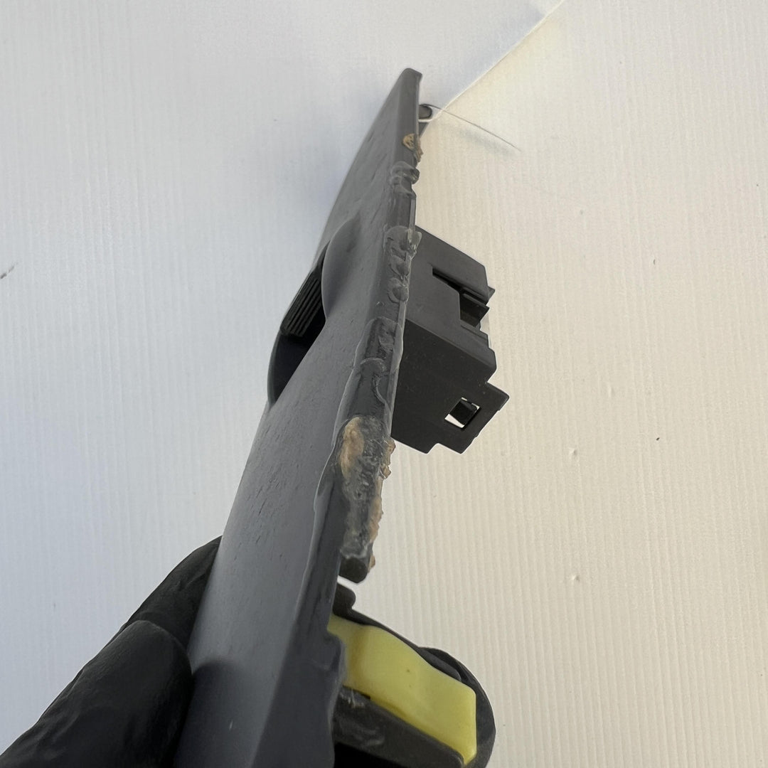 2000 Toyota Land Cruiser Prado - Left Front Window Switch