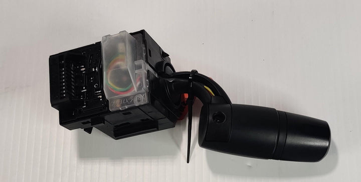 2013 -
  2016
  
  3
  Maxx
  Indicator Switch
  K03117F000