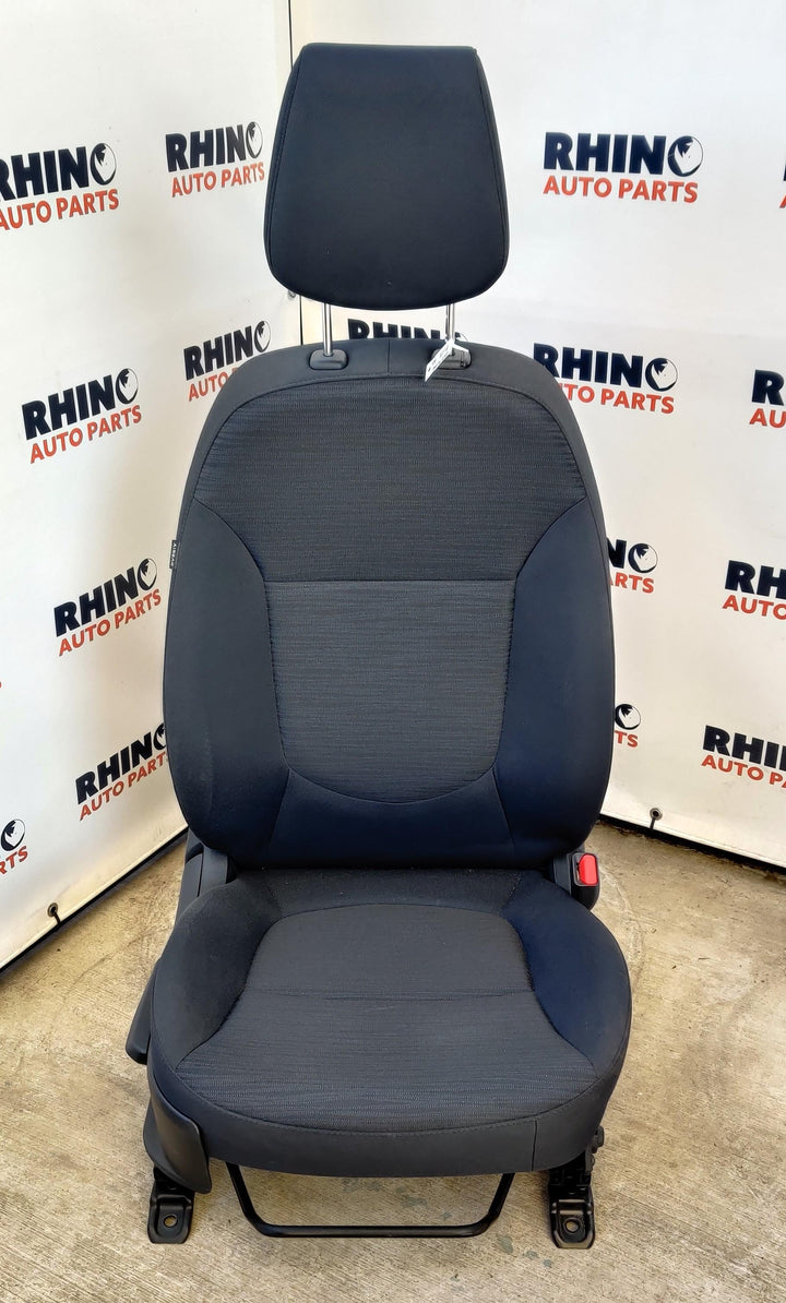2017 Hyundai Accent RB - Right Front Seat