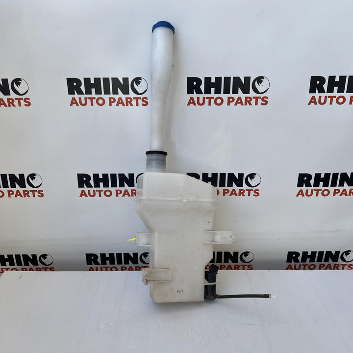 2020 Hyundai iLoad TQ - Washer Bottle PN: 985102M500