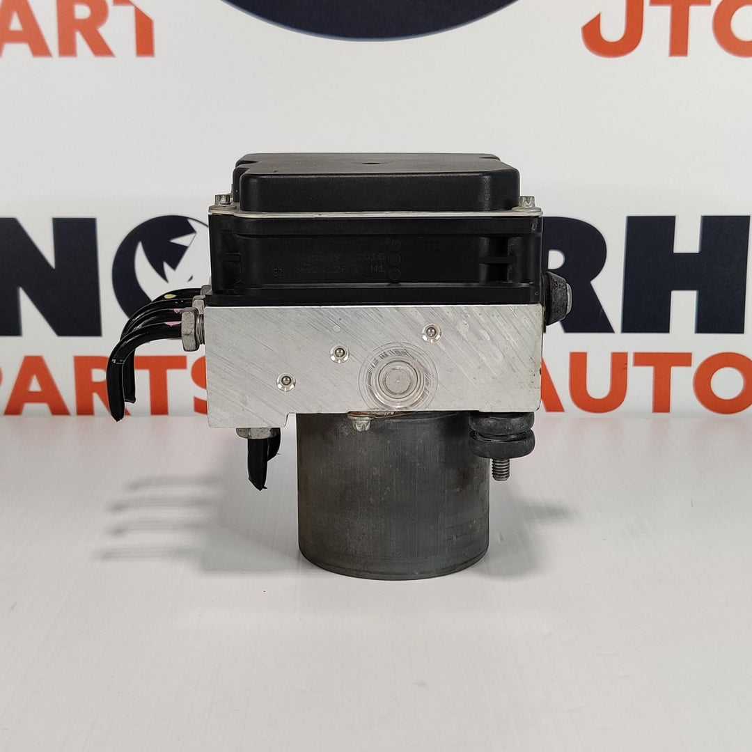 2006 -
  2013
  Holden
  Commodore
  VE
  ABS Pump/Modulator
  0265 950 441