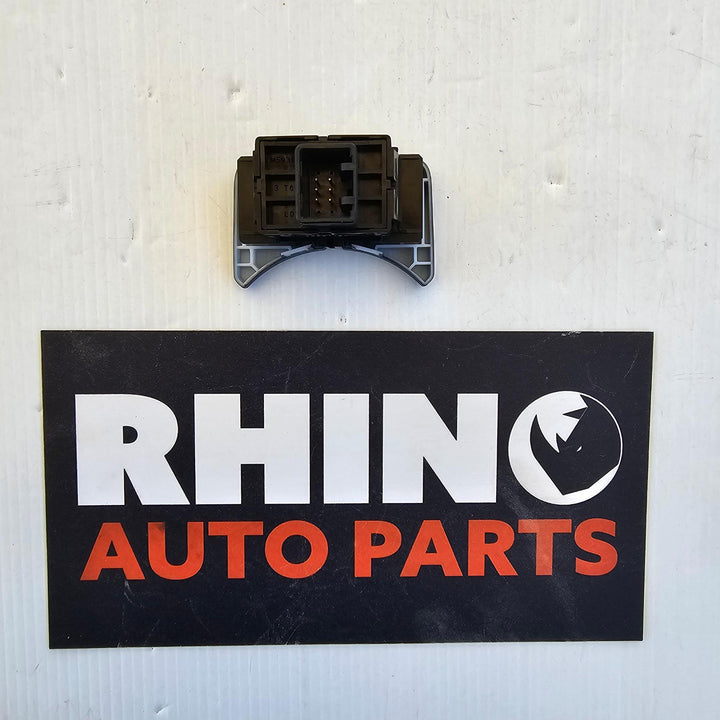 2022 Isuzu MU-X - Differential Lock Switch