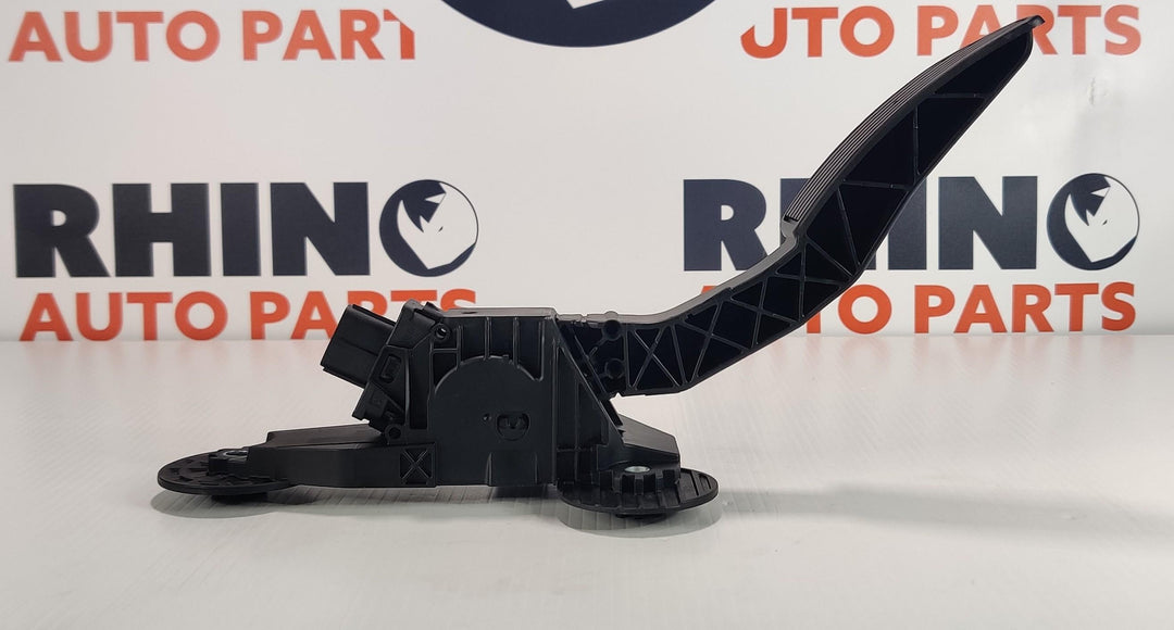 2022 Mazda BT-50 TF - Accelerator Pedal PN: 8983793051