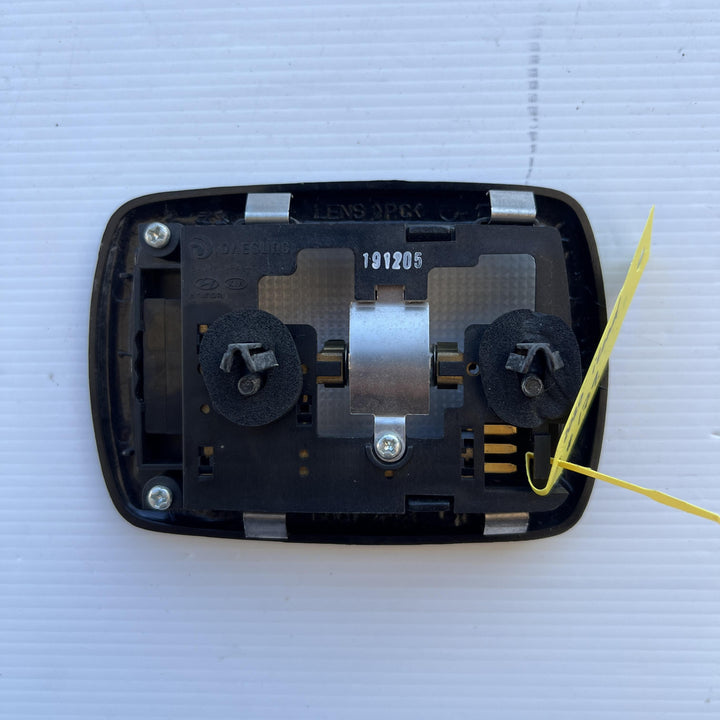 2007 -
  2021
  Hyundai
  iLoad
  Cargo
  Courtesy Light