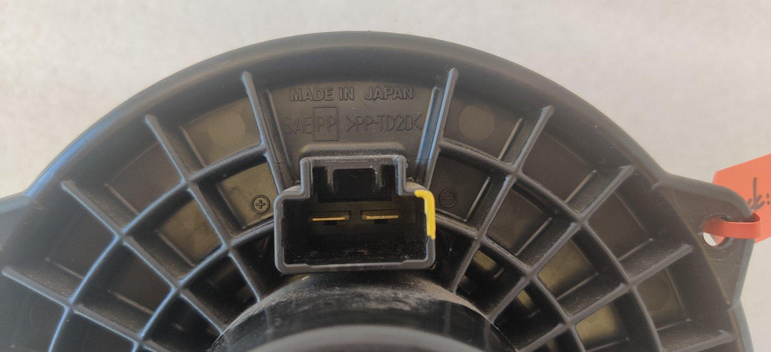 2010 Mazda Mazda2 - Blower Motor PN: 8727005760