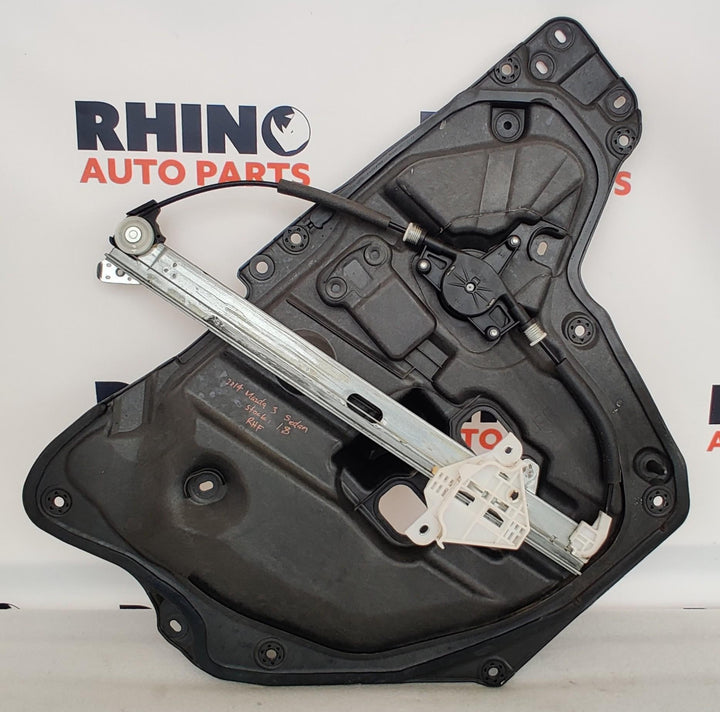 2015 -
  2015
  Mazda
  Mazda3
  Maxx
  Right Front Window Regulator/Motor
  B45C5858X