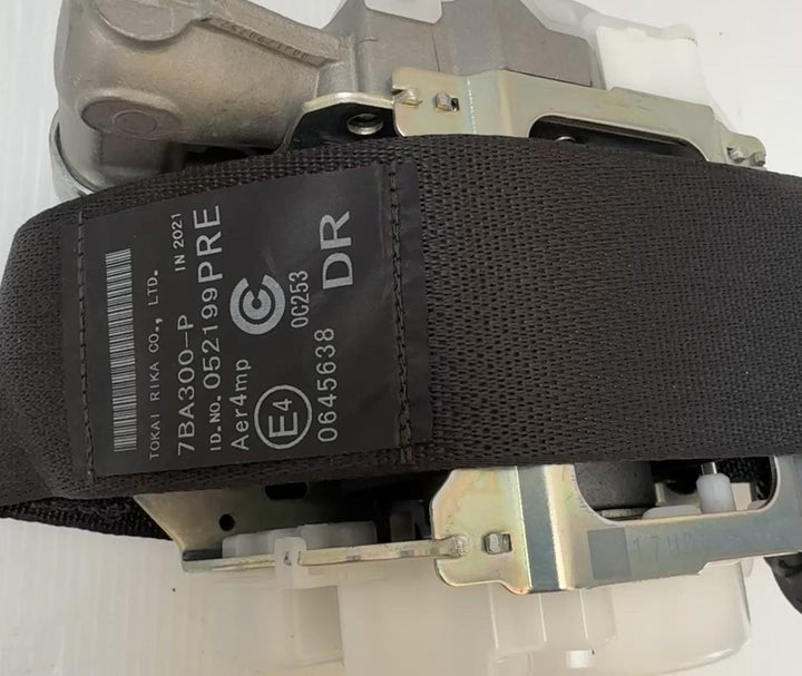 -
  
  Toyota
  Corolla
  Hybrid
  Right Rear Seat belt