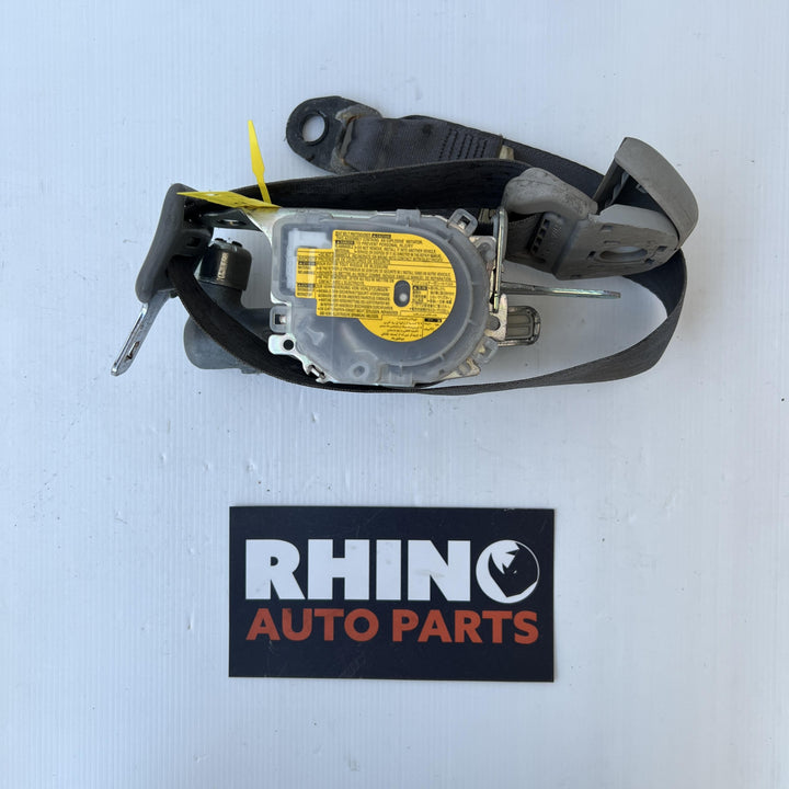 2010 Toyota Hiace - Left Front Seat Belt PN: 7M7970P