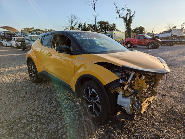 2018, Toyota, C-hr, Koba, NGX50R