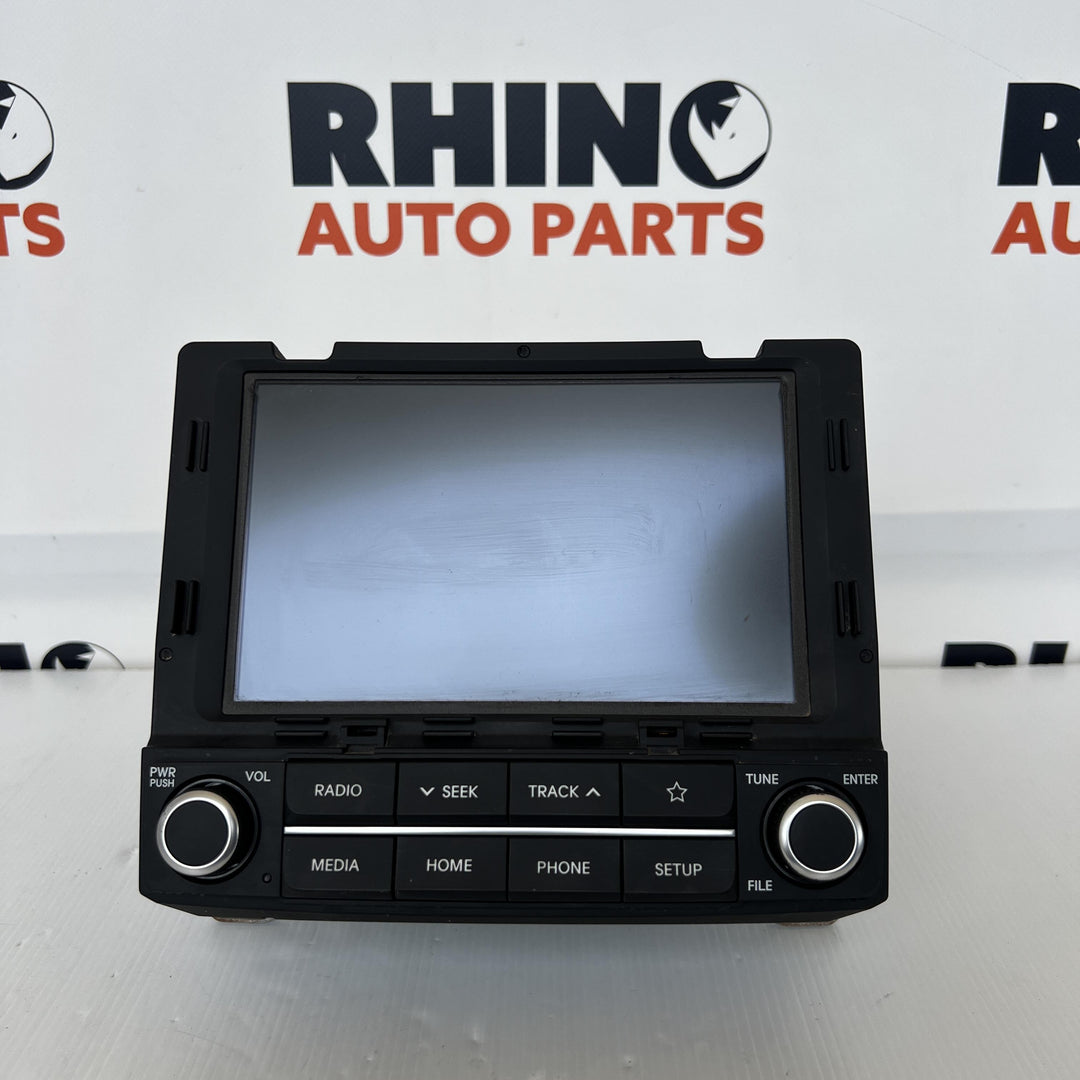 2018 Hyundai iLoad TQ - Stereo Head Unit PN: 961604H1004X