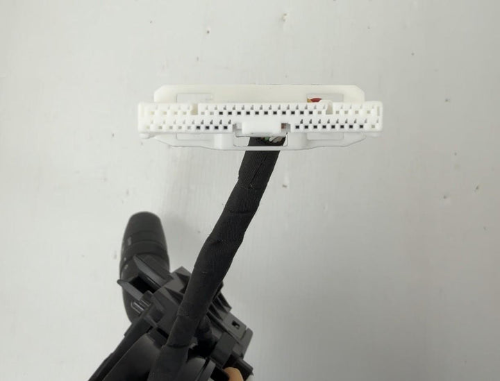 -
  
  Toyota
  Corolla
  Hybrid
  Combination Switch