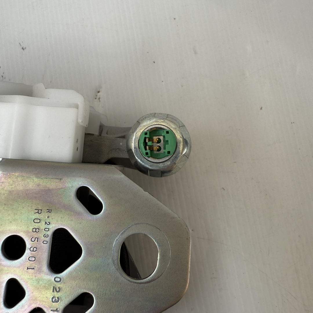 -
  
  Toyota
  Corolla
  Hybrid
  Right Rear Seat belt