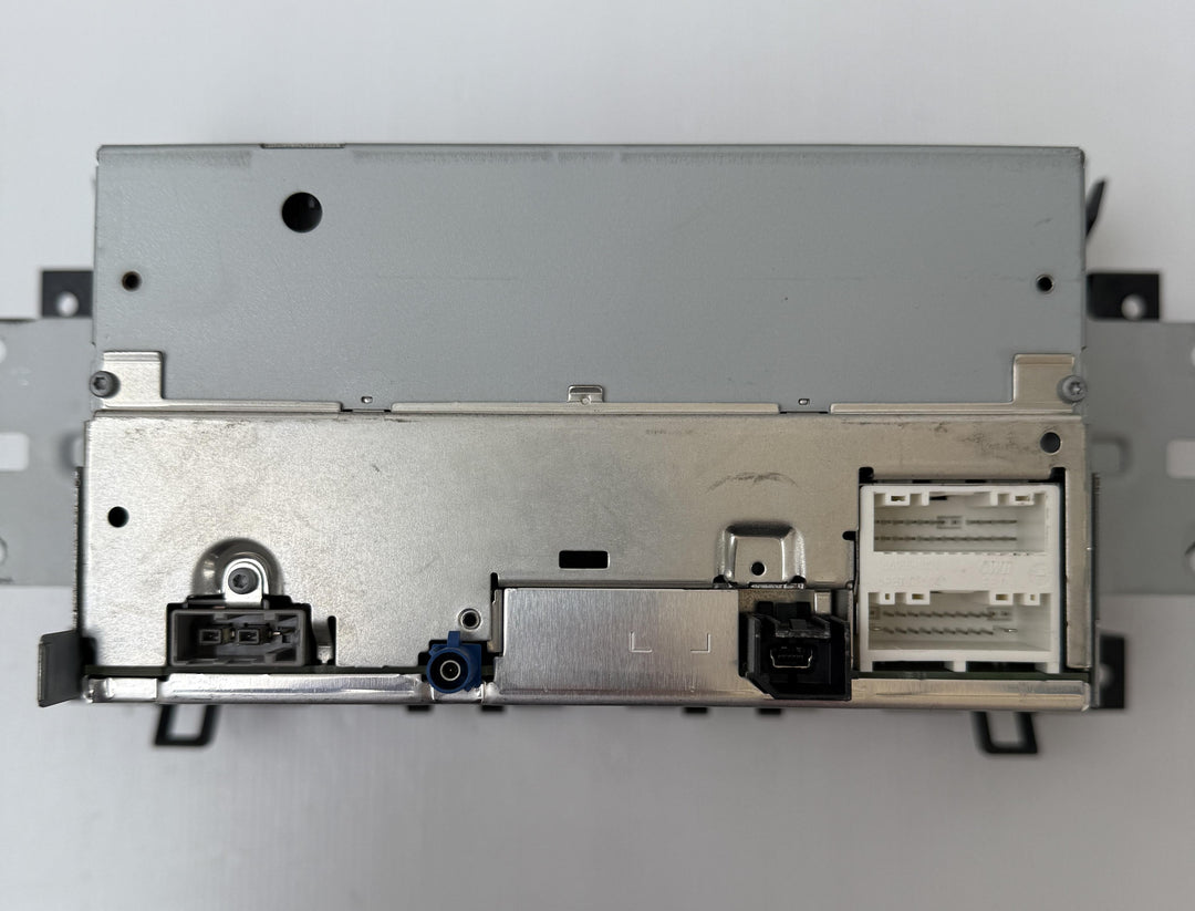 2015 -
  2021
  Nissan
  Navara
  ST
  Stereo Head Unit
  259154KE0A